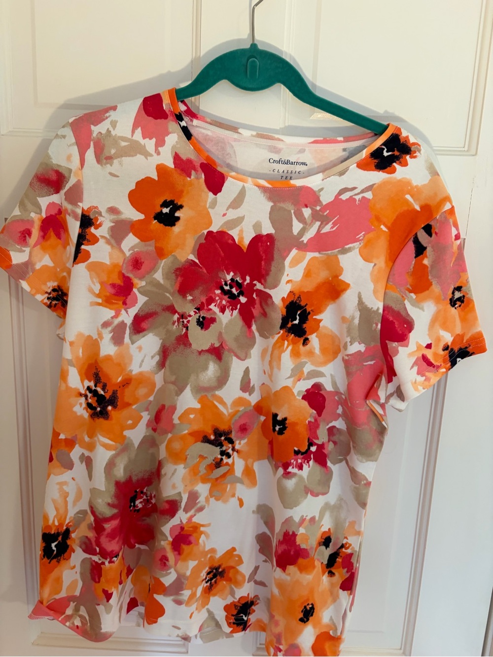 Croft & Barrow White Short-Sleeve Tee with Orange, Pink & Tan Floral Print